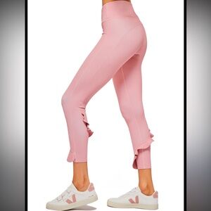 Urban Savage Ruffle Hem Leggings
Size XS in excellent like-new condition